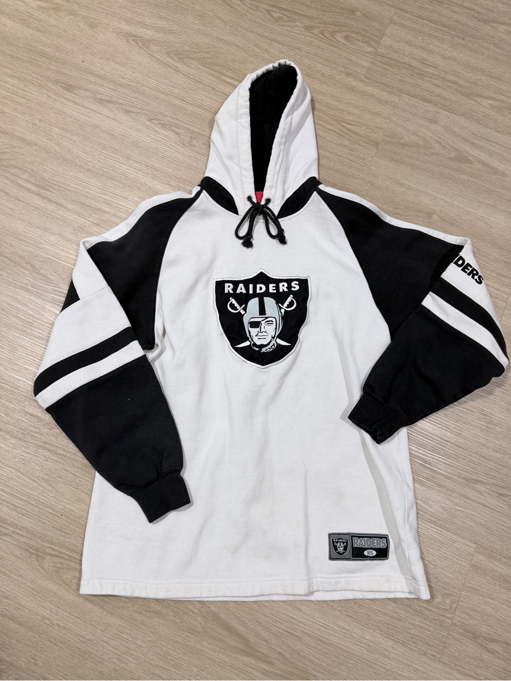 Riders by Lee White & Black Raiders Crewneck Hoodie